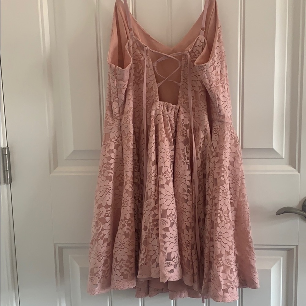 Dress - Picture 5 of 5